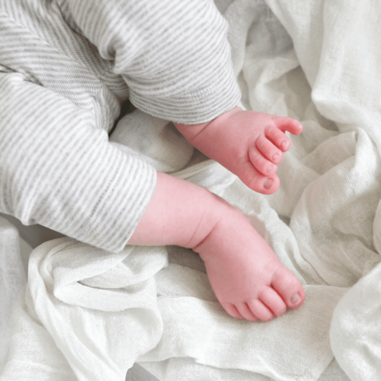 Common Concerns for New Parents: Colic, Diaper Rash, and Teething